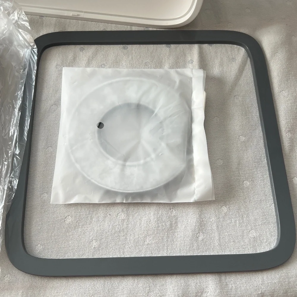 Water Bowl for cats/dog/pet